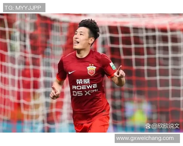 现役男足球星领军风采 各大赛场竞争激烈谁能笑到最后