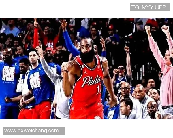 足球场上的黑色风暴:十大传奇黑人球星风采尽显 足球场上的黑色风暴:十大传奇黑人球星风采尽显